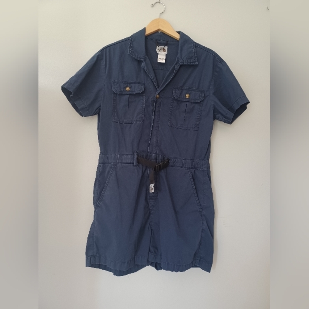 THE NORTH FACE BERKELEY FLIGHT SUIT Sz M Length 85 CM Pit-to-pit 53 Cm